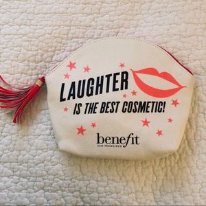 Benefit Cosmetics makeup bag 👄